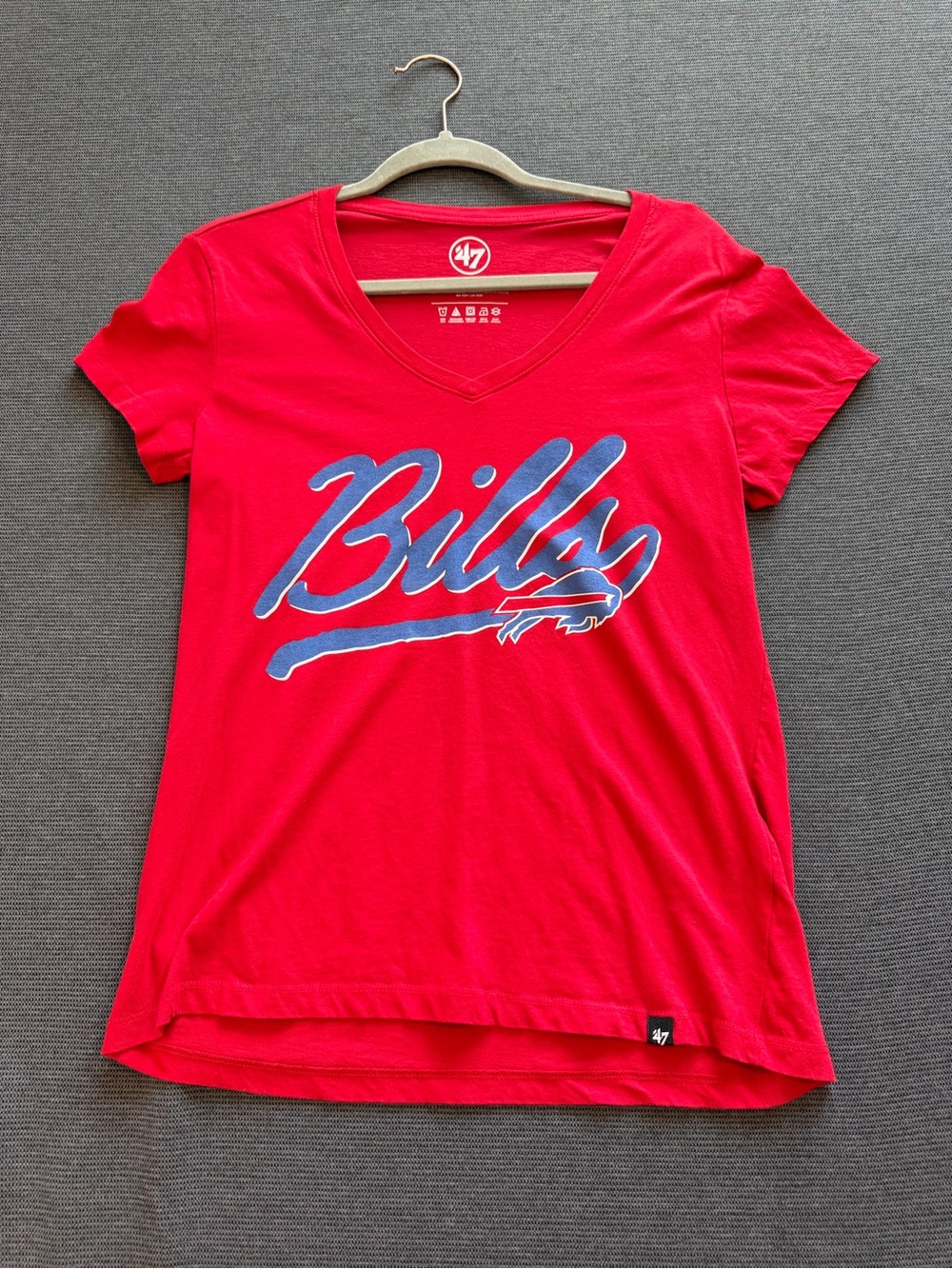 47 Women's Red Buffalo Bills Script V-Neck Tee